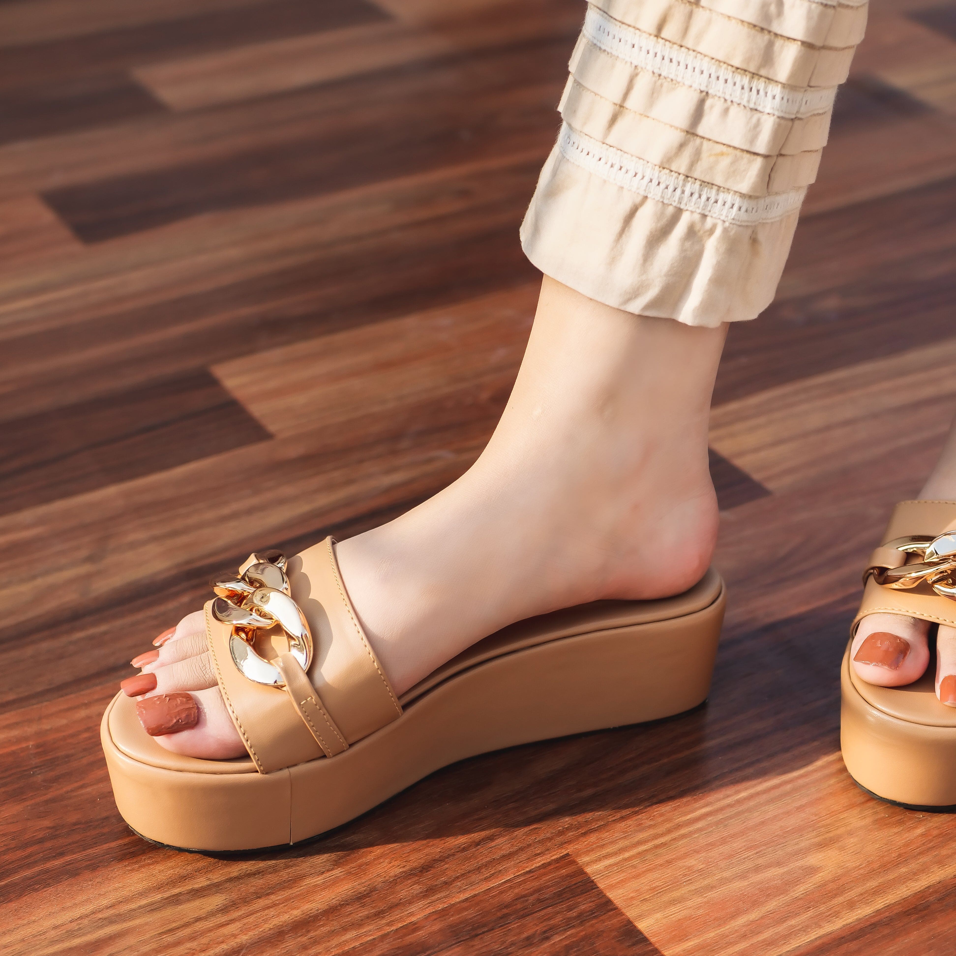 WEDGES - TAN